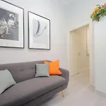 2br 2ba Historic Center, Metro - Comfort, Quiet Lejlighed