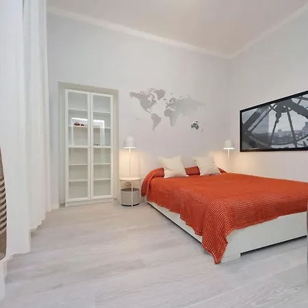 2br 2ba Historic Center, Metro - Comfort, Quiet Roma