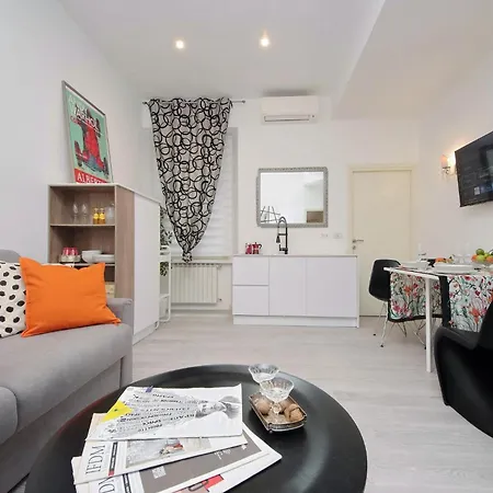 Daire 2br 2ba Historic Center, Metro - Comfort, Quiet